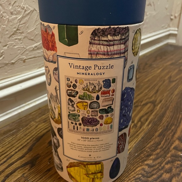 UNOPENED, New Vintage Mineralogy Puzzle in Tube - Picture 2 of 6